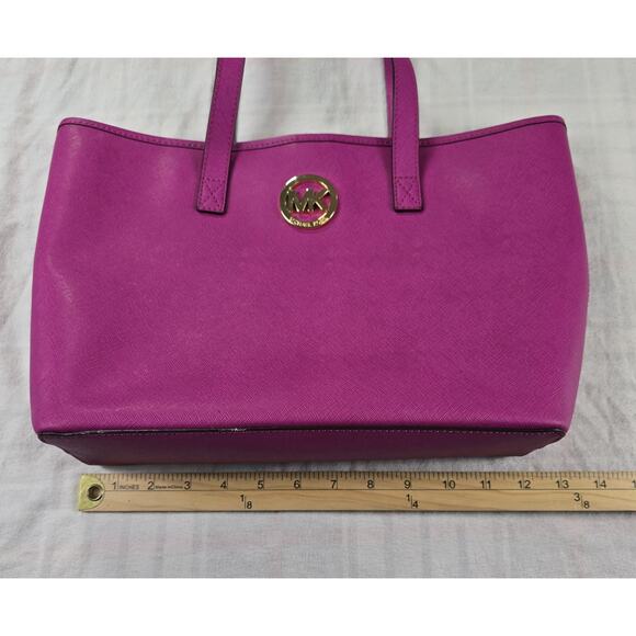 Michael Kors Leather Tote Bag Fuchsia Hot Pink Excellent Condition Barely Used - Picture 4 of 10